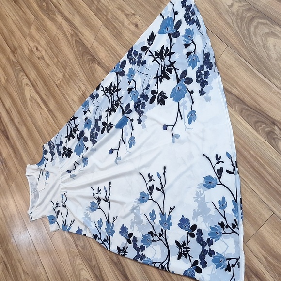 MADE WITH ♥️ Maxi Dress Beautiful shades of Blue - Picture 10 of 11